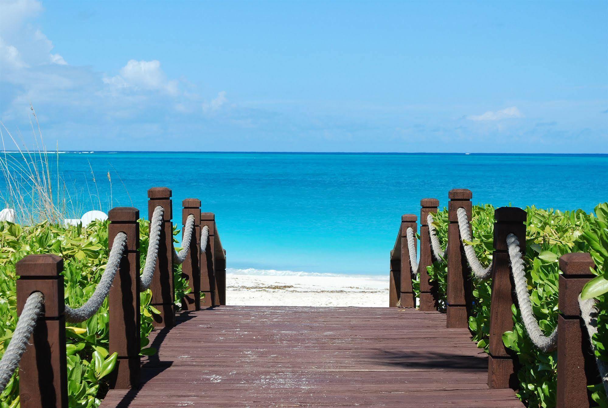 Grandview On Grace Bay Hotel Kültér fotó